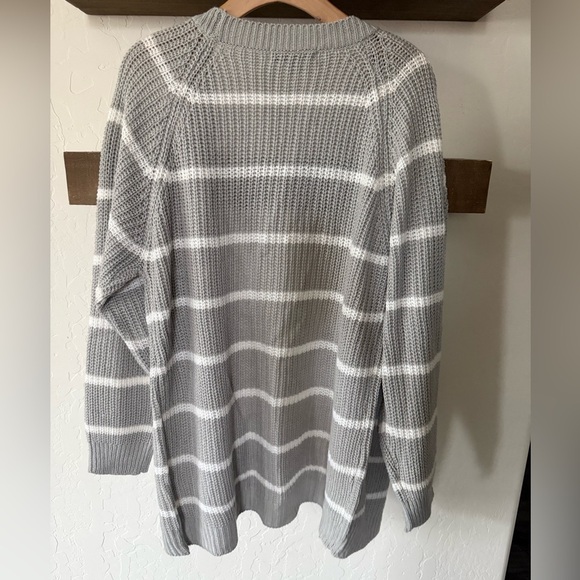 Love Change Italy|Women’s heather gray striped open knit cardigan•••Size XL - Picture 2 of 9